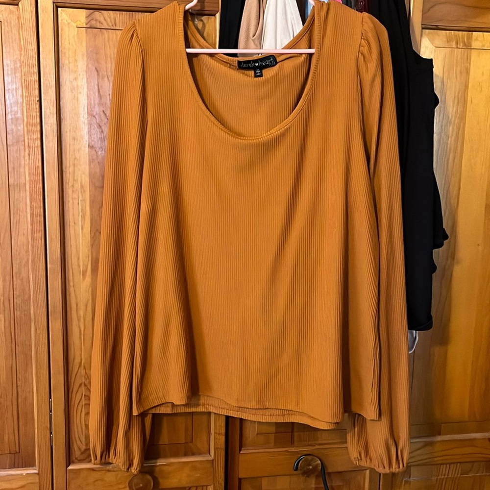 Ribbed Long Sleeve Burnt Orange Top